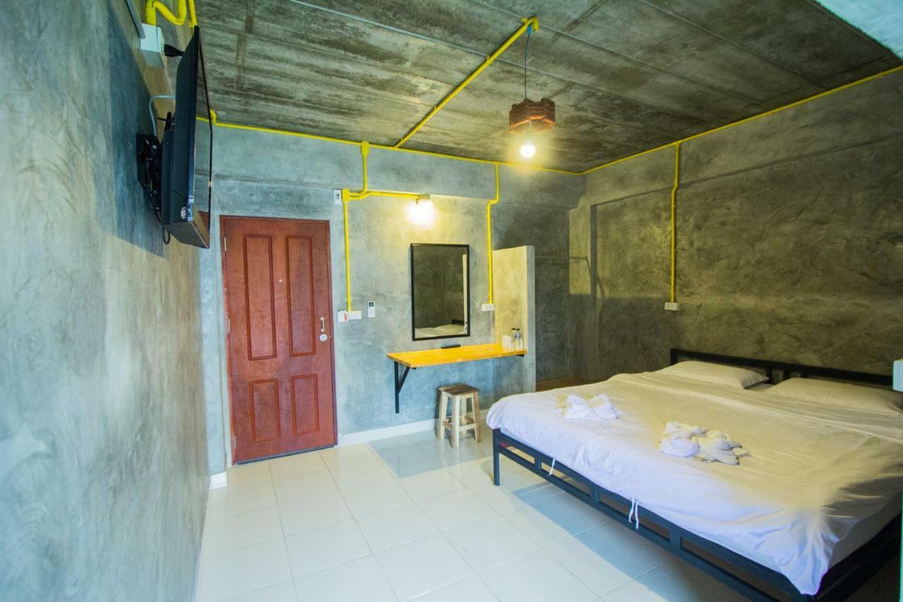 פאתום טאני The Sky Loft Hotel מראה חיצוני תמונה